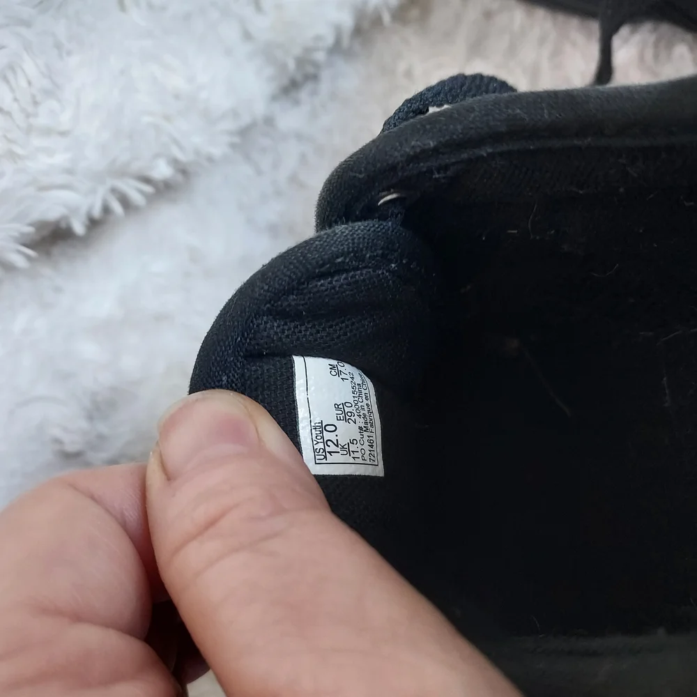 Vans Kids Atwood All-Black Lace-Up Sneakers Toddler 12 Classic Skateboard Surfer